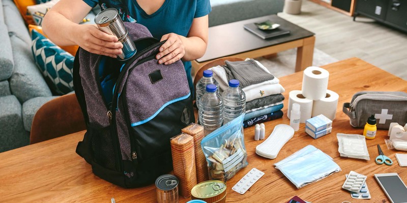 Why Every House Should Have The Emergency Survival Kits?