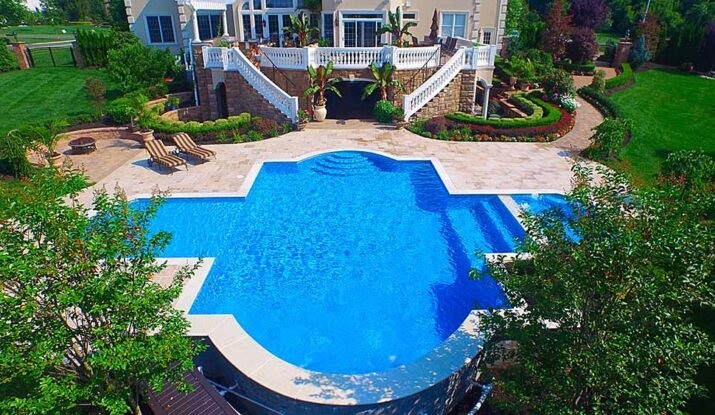 Build to Last: Crafting the Perfect Tanning Ledge Pool for Style and Durability