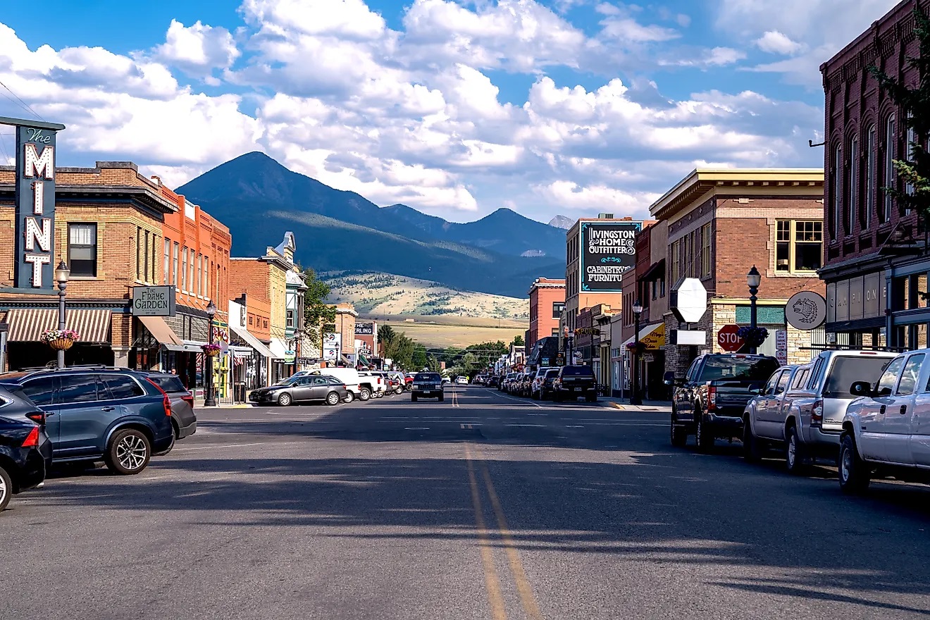 From Mountaintops to Main Streets: Permanent Lighting’s Role in Utah’s Scenic Nighttime Views