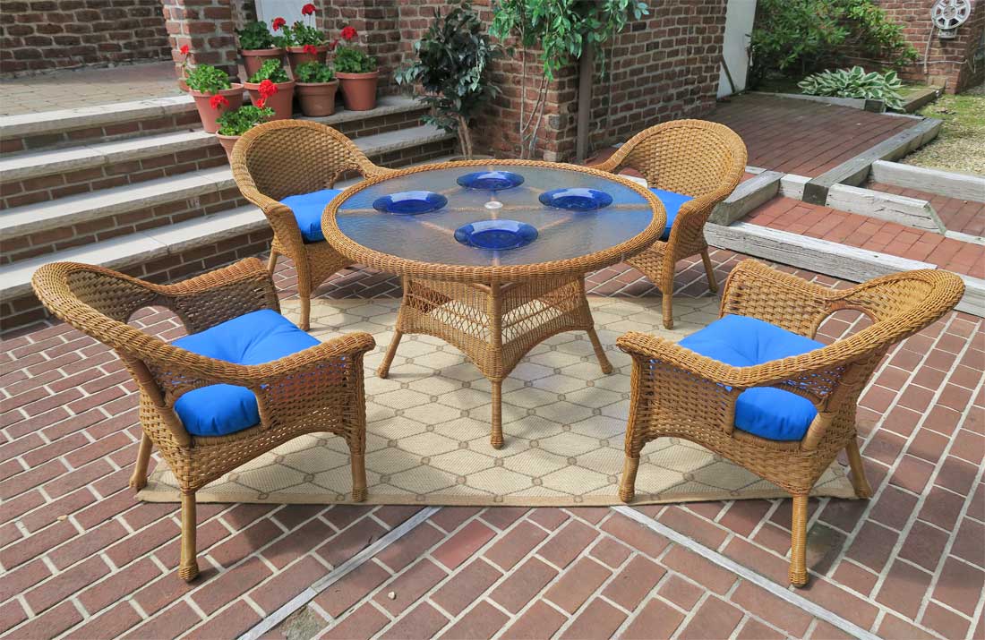 The Timeless Charm of Wicker Dining Chairs: Elegance Meets Functionality
